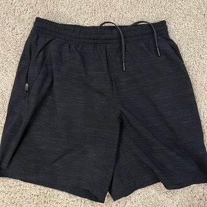Lululemon Pace Breaker 7” Medium - black/navy in Like New Condition